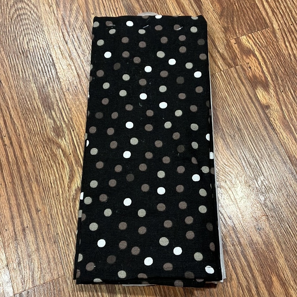 NWT Johanna Parker Halloween kitchen towels - Picture 3 of 3